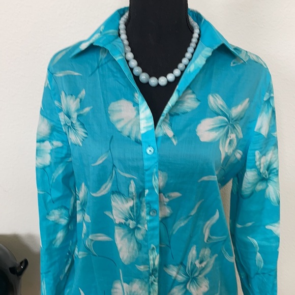 Jones New York Collared Floral Blouse Size M - Picture 2 of 4